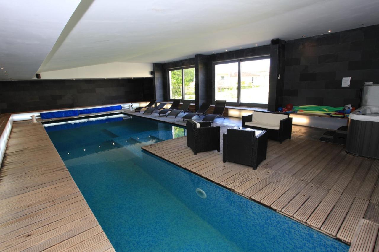 Le Clos Du Miroir Courset Exterior photo