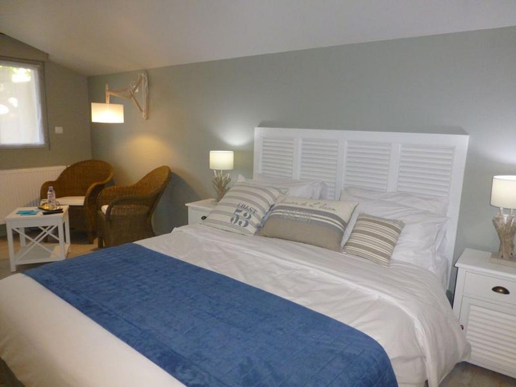 Le Clos Du Miroir Courset Room photo