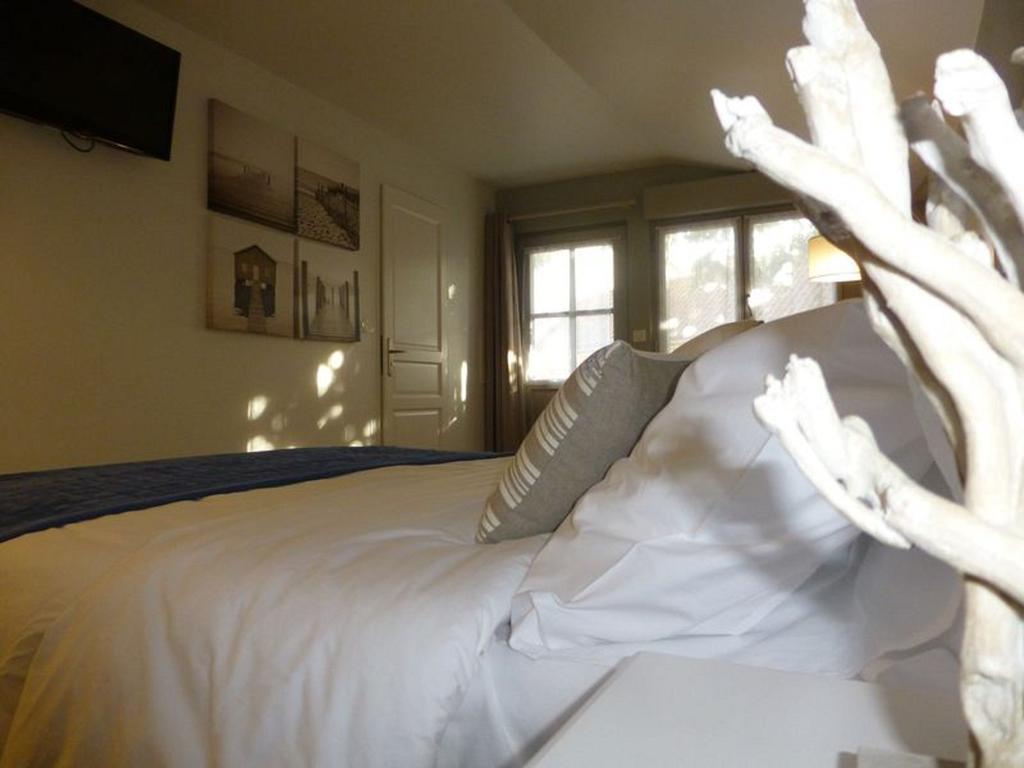 Le Clos Du Miroir Courset Room photo